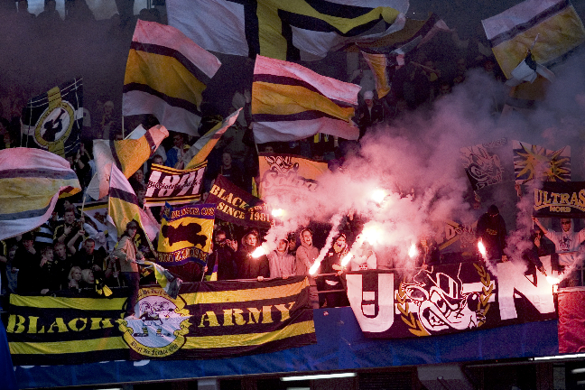 Pavey hyllar AIK:s supportrar, "fansen är alltid med oss" säger han till Nyheter24.
