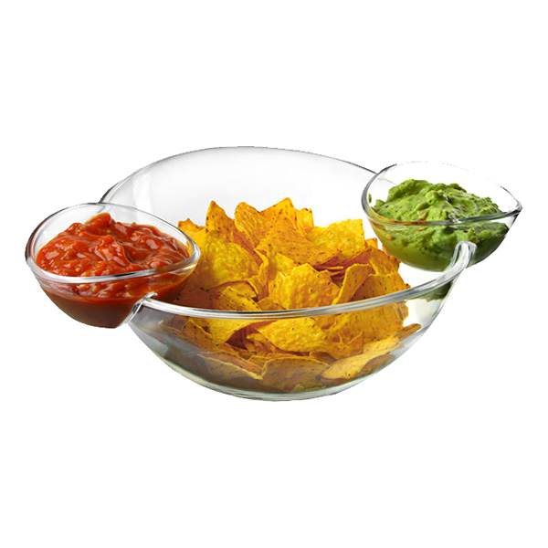 Chip och dippskål i ett Chip och dippskål i ett
