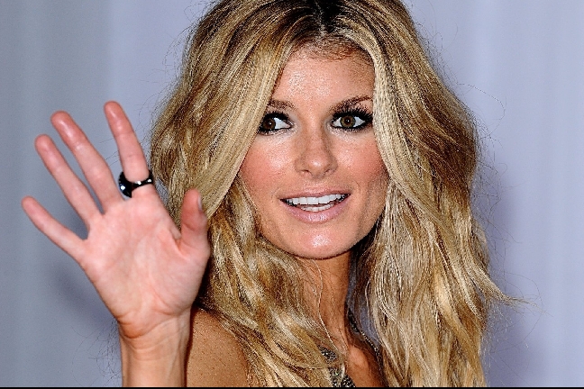Marisa Miller anammar ofta en kraftig sminkning då hon går lös på kajalen... Marisa Miller anammar ofta en kraftig sminkning då hon går lös på kajalen...