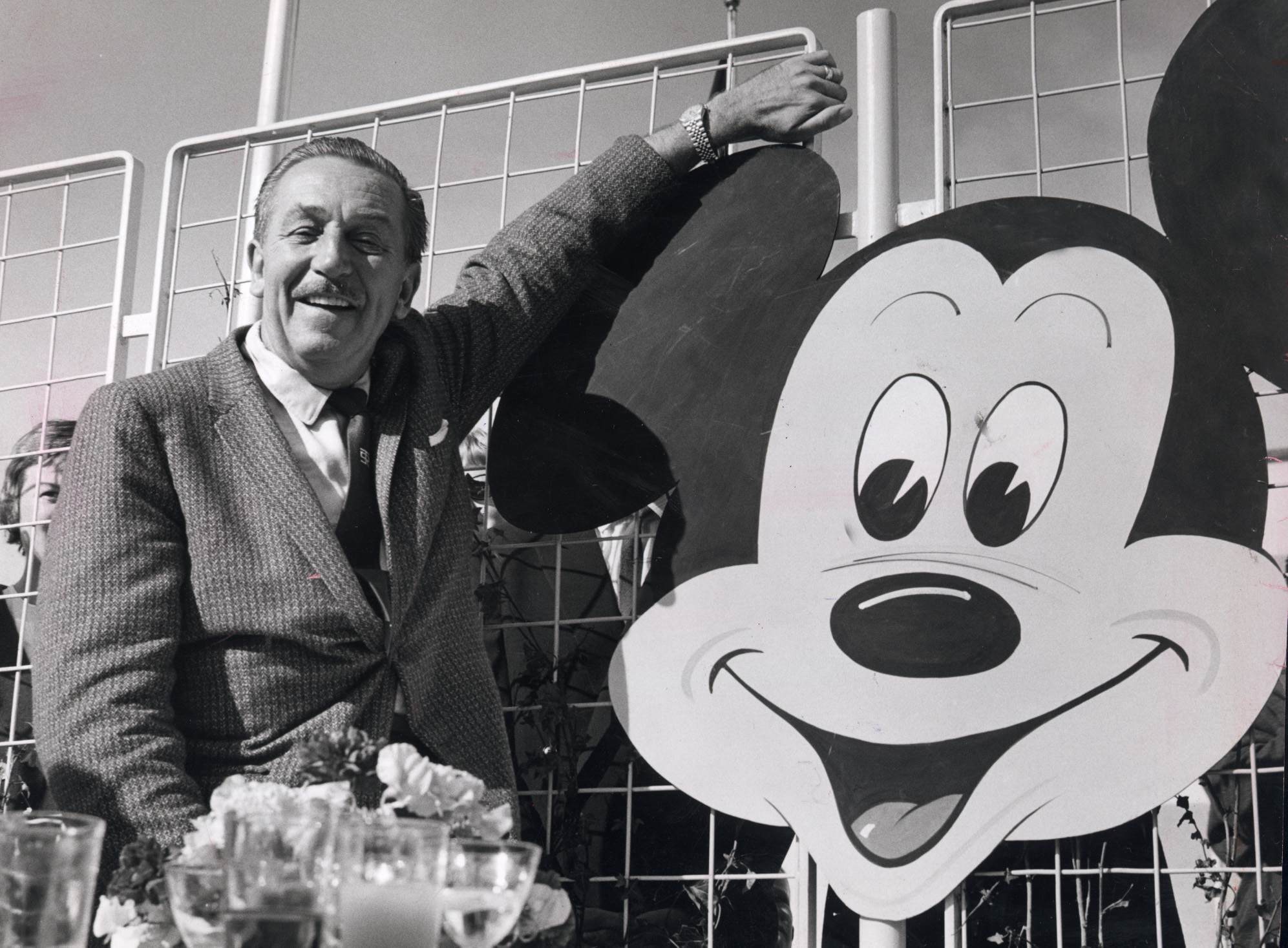 Walt Disney var fast besluten att filmatisera boken om Mary Poppins.