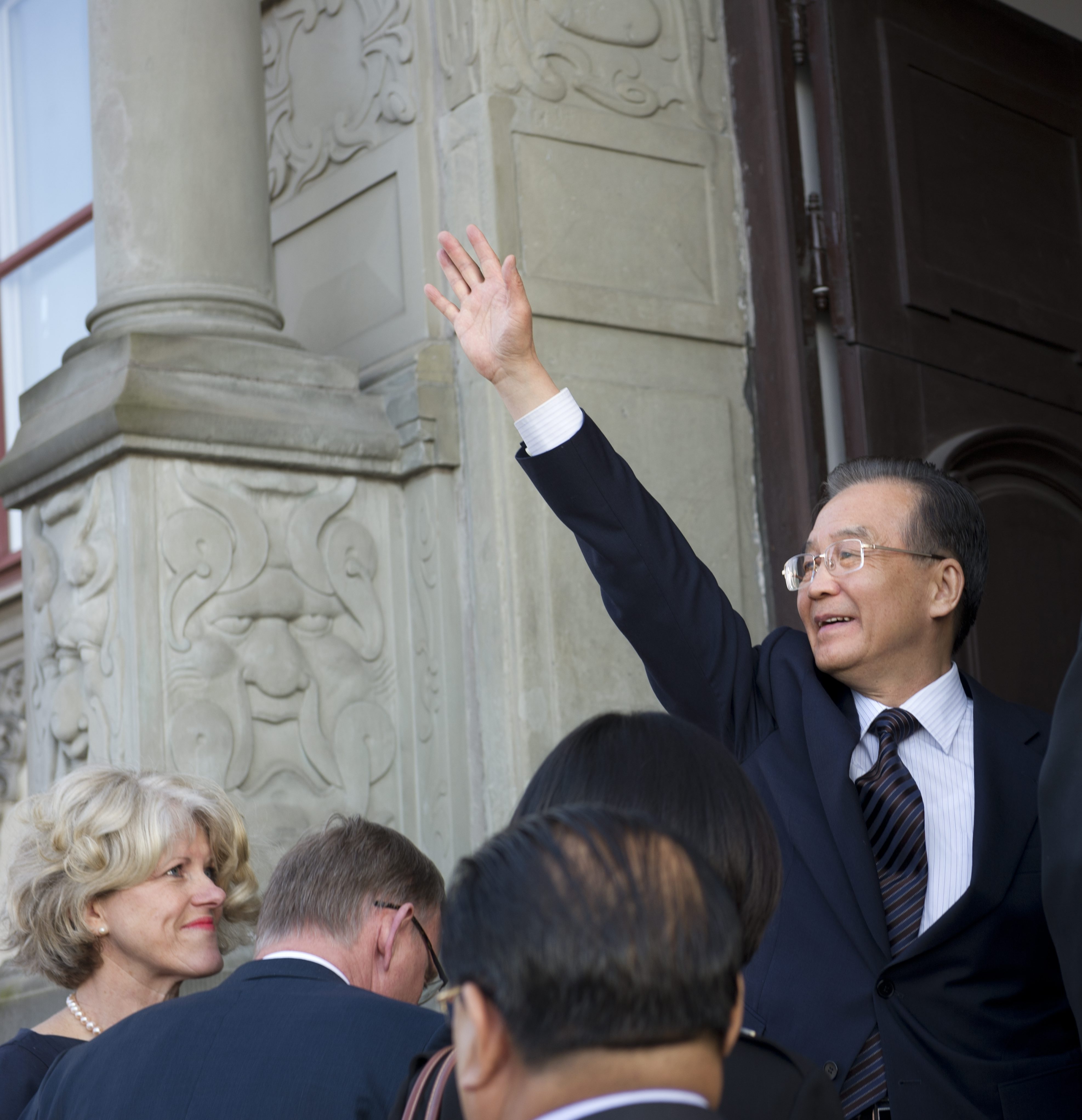 Kinas premiärminister Wen Jiabao anlände under måndagen till Sverige för ett tre dagar långt statsbesök. 