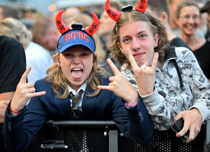 Publik när AC/DC uppträder på Ullevi i Göteborg på måndagskvällen.