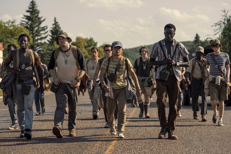 En makaber tävling utspelas i "The long walk", med David Jonsson, Cooper Hoffman, Jordan Gonzalez, Ben Wang och Tut Nyuot.