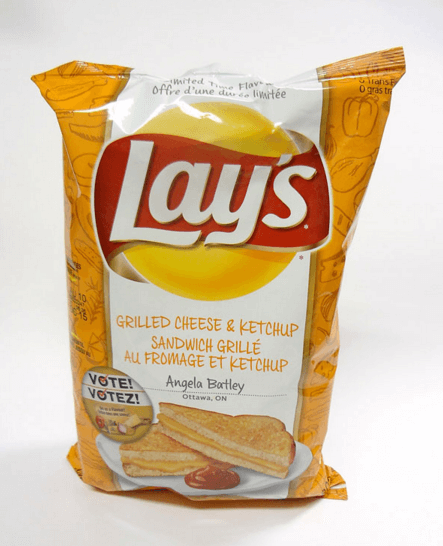 Ja, det har funnits chips med grilled cheese i Sverige – men ingen ketchup! Ja, det har funnits chips med grilled cheese i Sverige – men ingen ketchup!