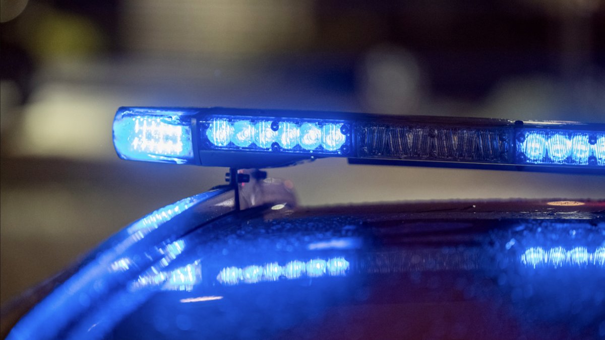 En intensiv polisjakt pågick på E4 mellan Uppsala och Sollentuna under natten mot torsdagen. 