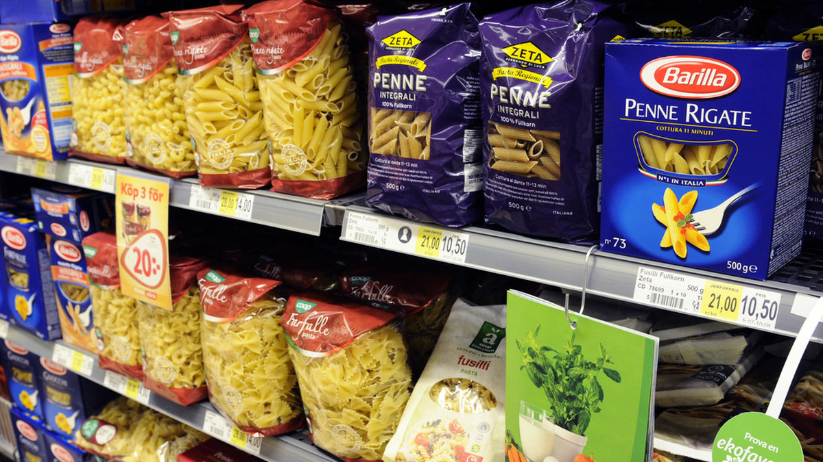 Köp ett paket extra när du ändå köper pasta, så har du snart ett litet förråd. Arkivbild.