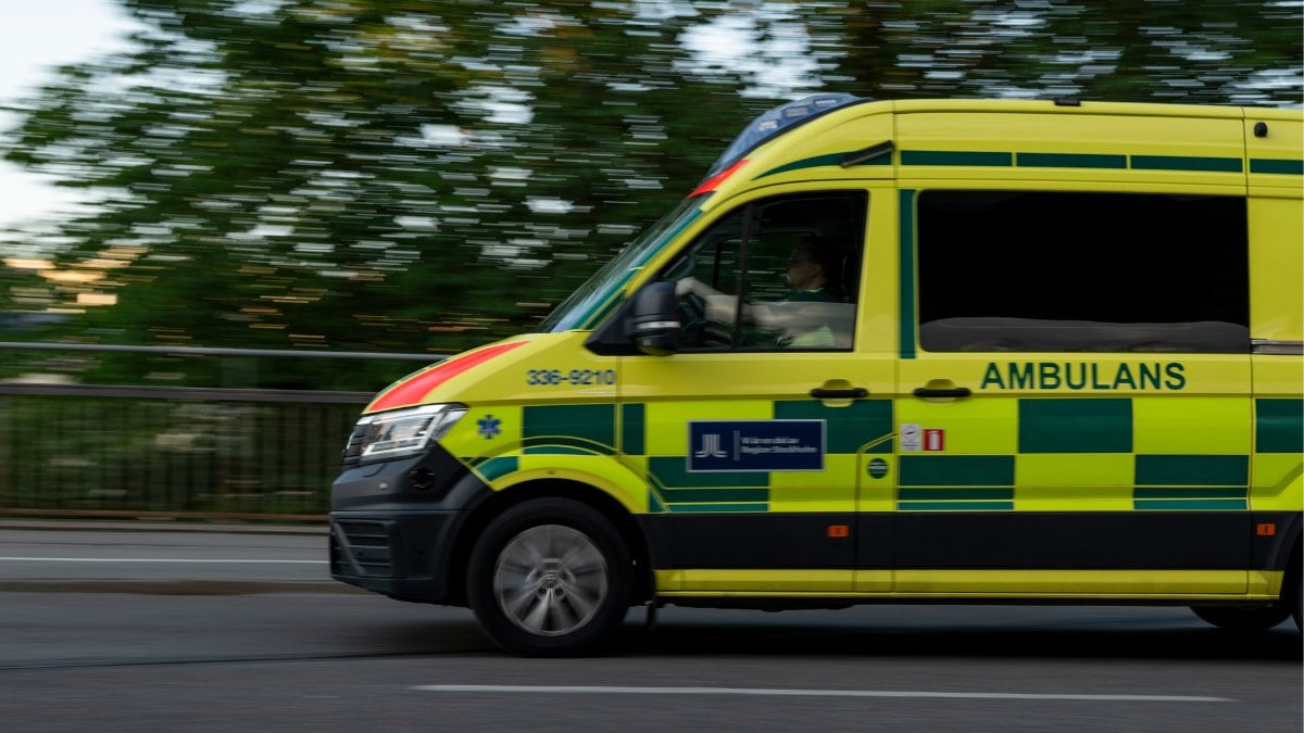 Tåg har kolliderat med personbil i Leksand