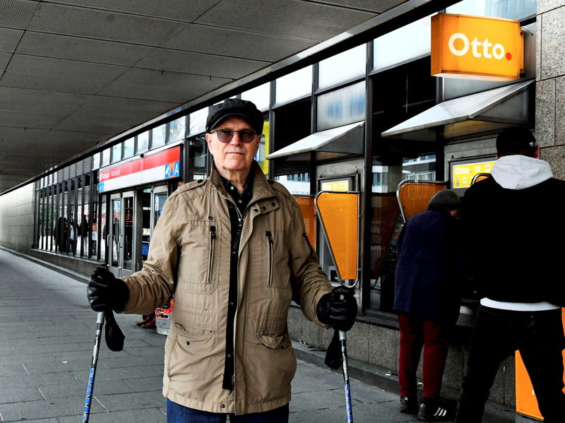 Kalevi, som inte vill uppge sitt efternamn, har länge varit för Nato. – Vi skulle ha gått med redan när Estland gjorde det, säger han.
