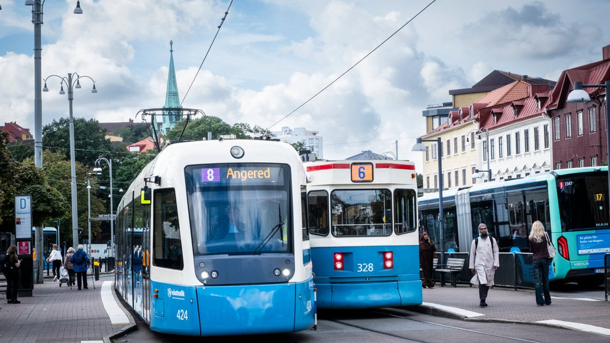 Halva priset på kollektivtrafik – från 1 juli 2026