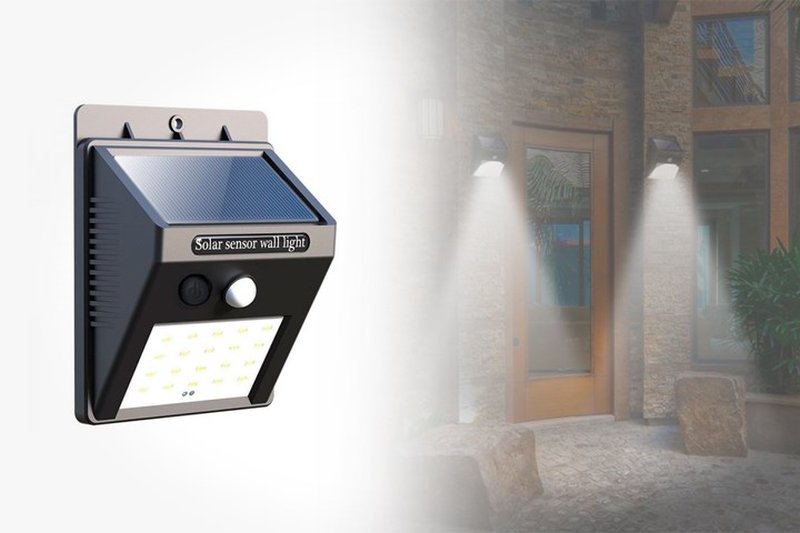 LED-lampa med solceller och rörelsedetektor LED-lampa med solceller och rörelsedetektor