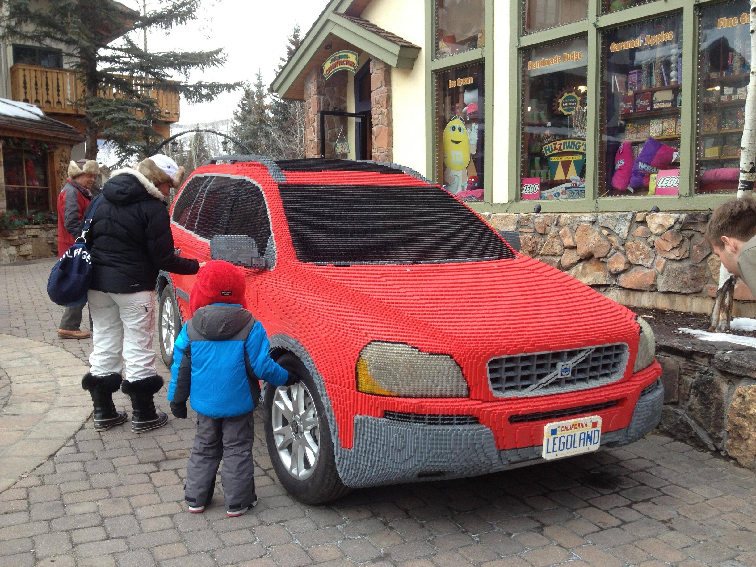 En Volvo. En Volvo.