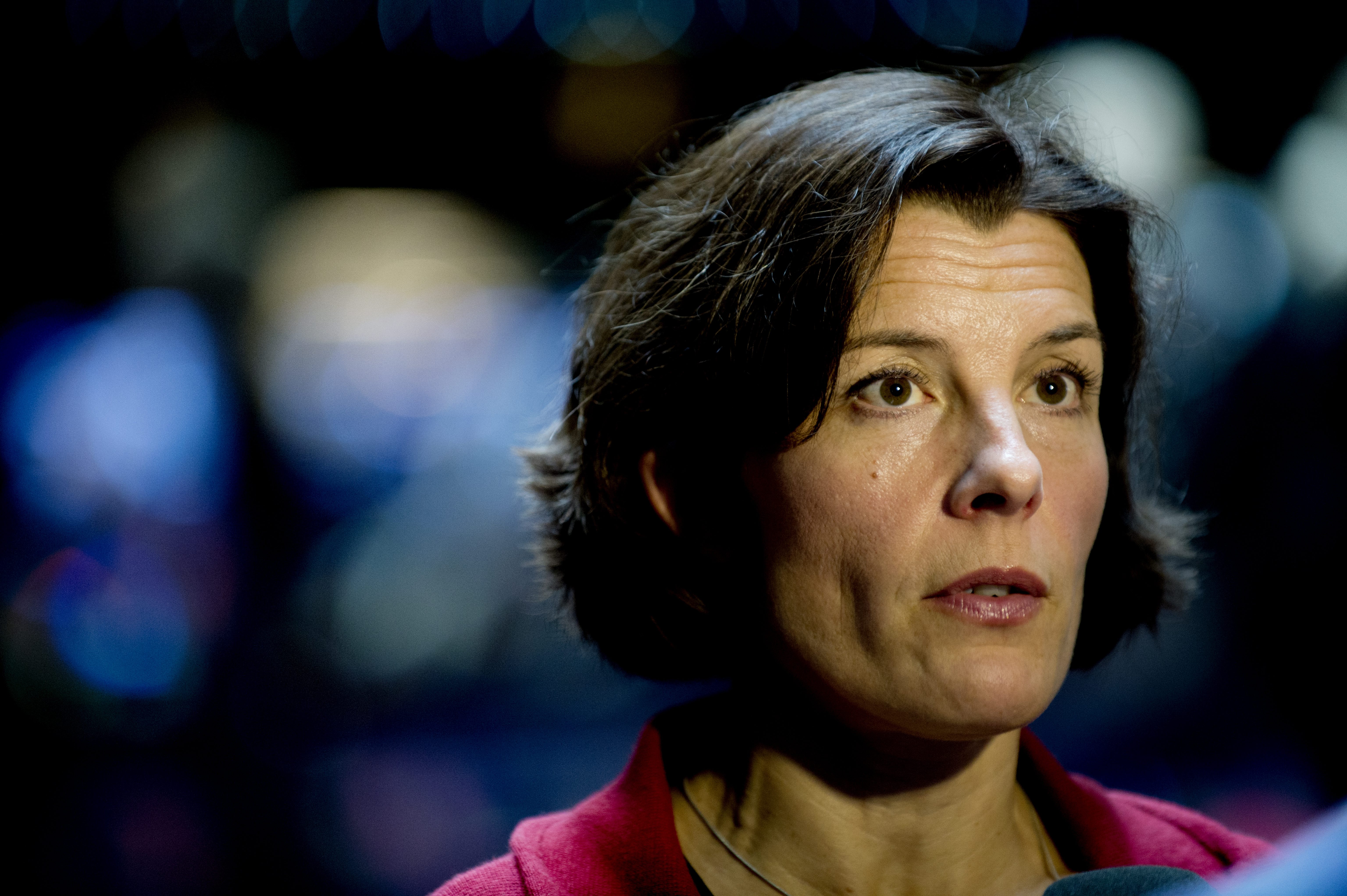 6. Karin Enström (M), försvarsminister. Betyg: 4,2. 6. Karin Enström (M), försvarsminister. Betyg: 4,2.