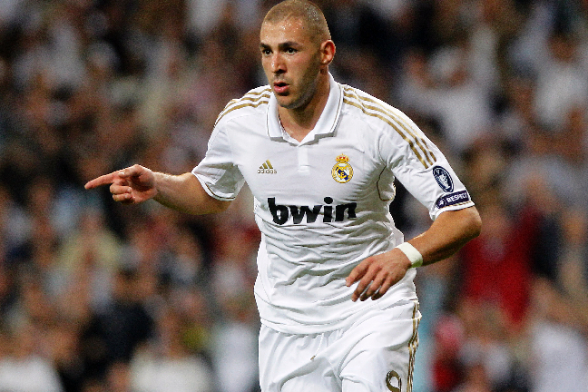 Karim Benzema öppnade målskyttet mot sitt gamla lag.