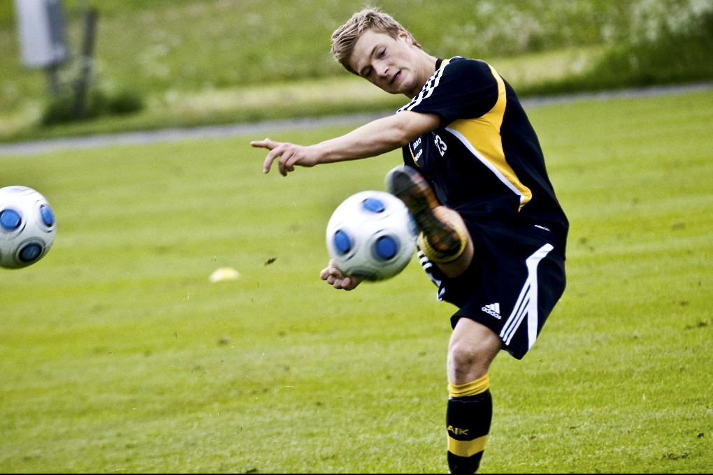 Guidetti tränade med AIK förra sommaren när han var hemma i Stockholm.