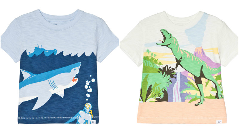 T-shirt med hajtryck och dinosaurietryck