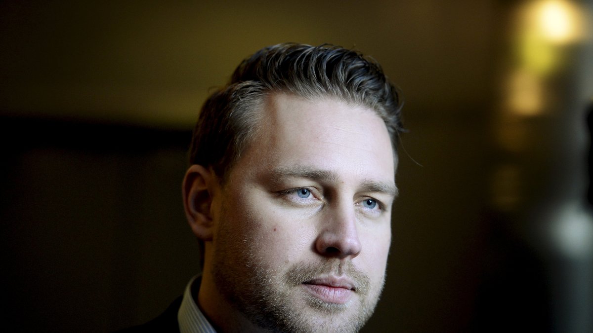 Mattias Karlsson var ersättare för Sverigedemokraternas partiledare Jimmie Åkesson när Åkesson var sjukskriven. 