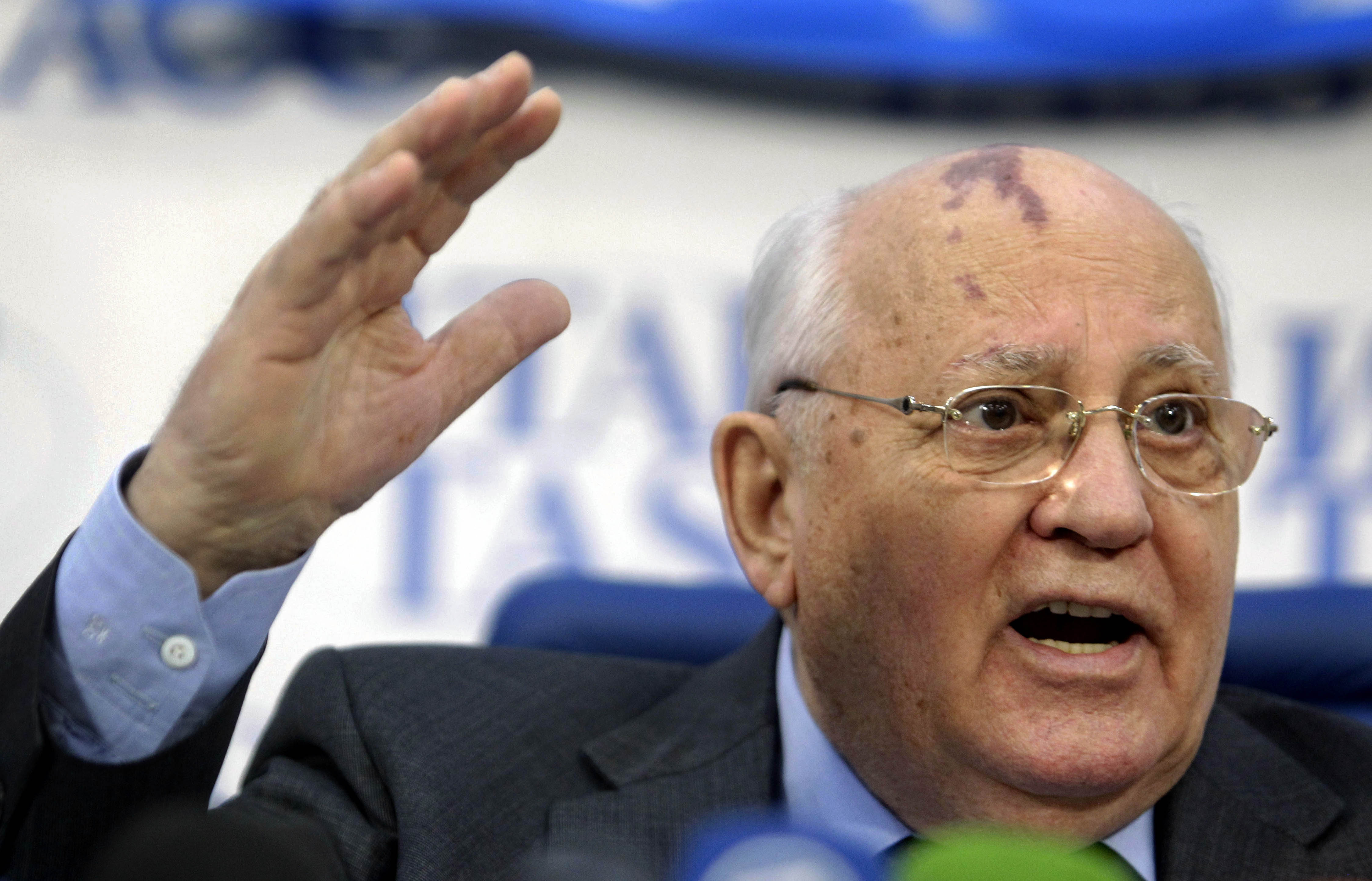 Gorbatjov är mannen att följa....