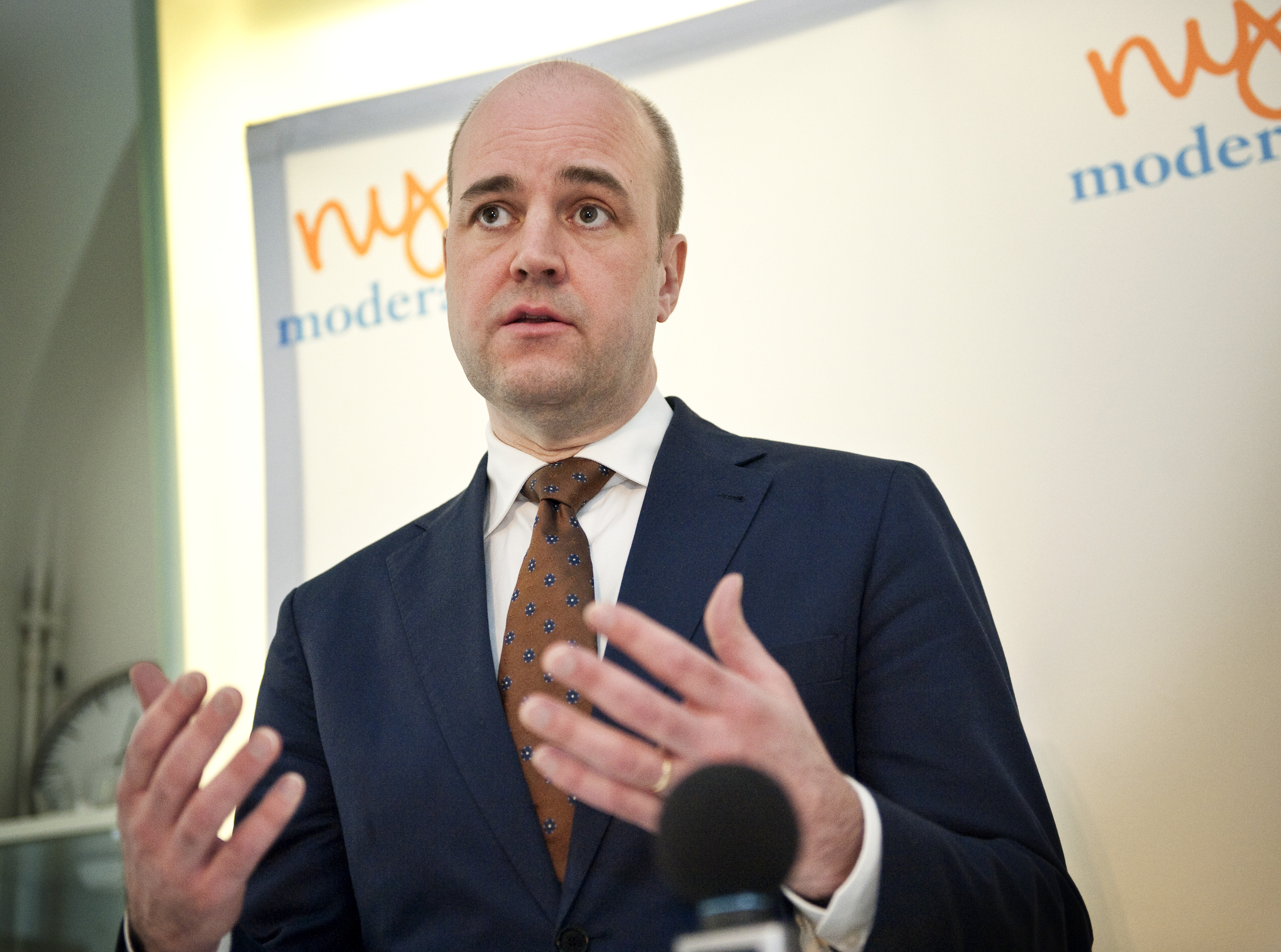 Fredrik Reinfeldt, Kvotering, Pappaledighet, Jämställdhet, Föräldraförsäkringen, Riksdagsvalet 2010