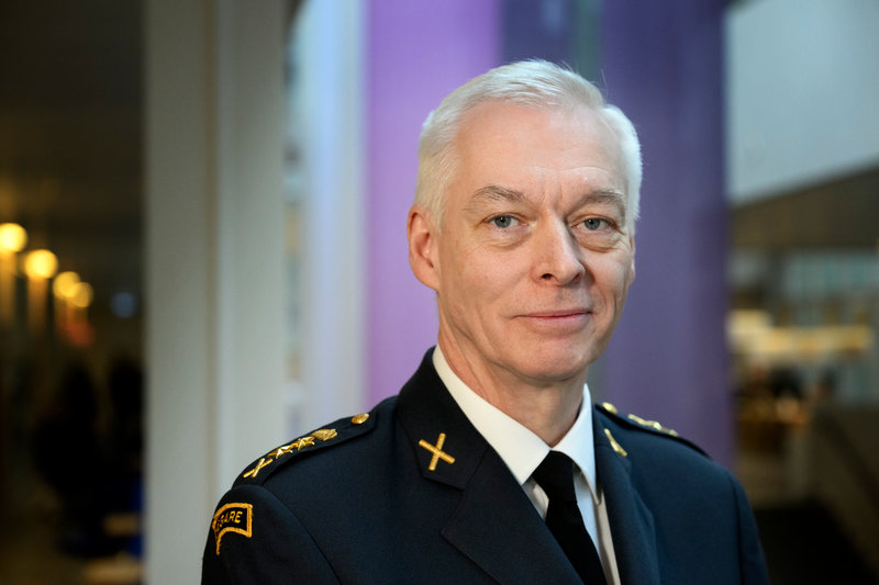 Överstelöjtnant Joakim Paasikivi fotograferad på Försvarshögskolan. Arkivbild.