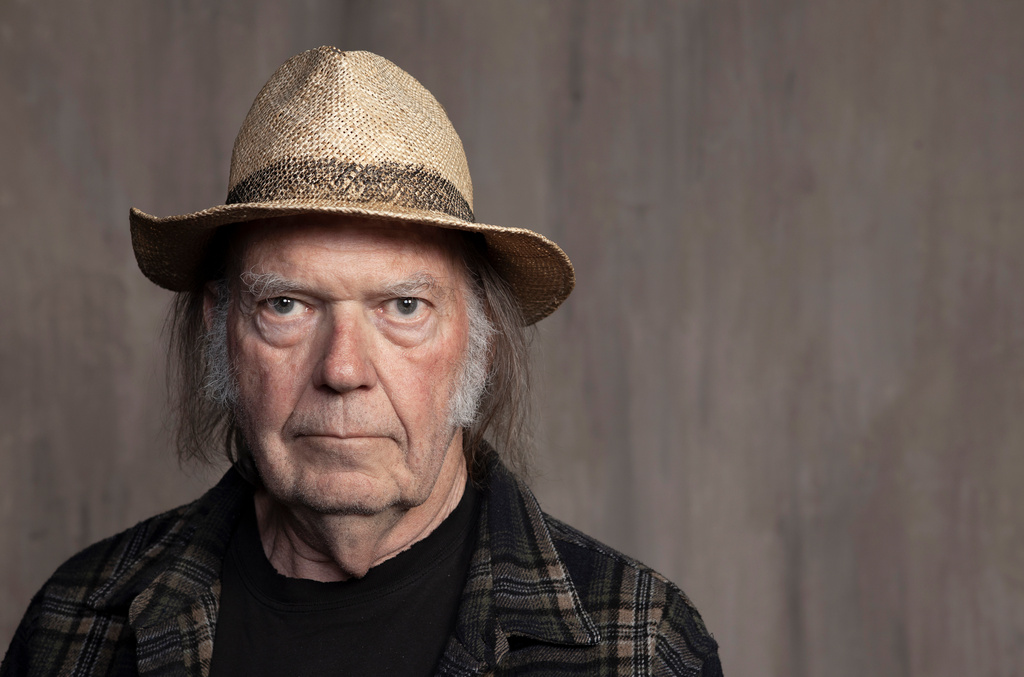 Neil Young har ilsknat till på Spotify. Arkivbild