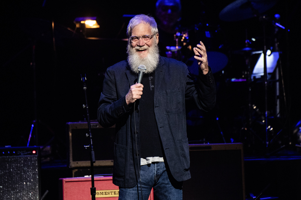 David Letterman, som efter pensioneringen från tv-världen odlat helskägg, gästar 40-årsjubileet av den pratshow han en gång startade. Arkivbild.