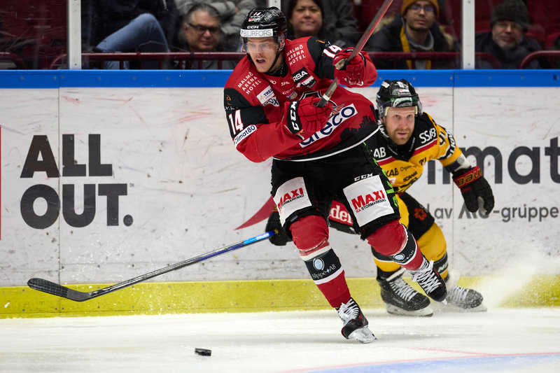 Carl-Johan Lerby under tiden i Malmö Redhawks. Numera spelar han i Kalmar HC i HockeyAllsvenskan. Foto: Anders Bjurö/TT 