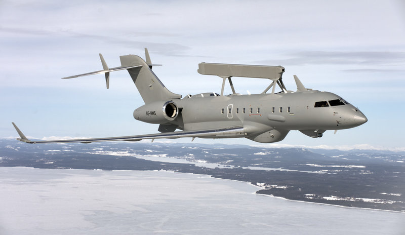 Ett flygplan med Global Eye-systemet från Saab.