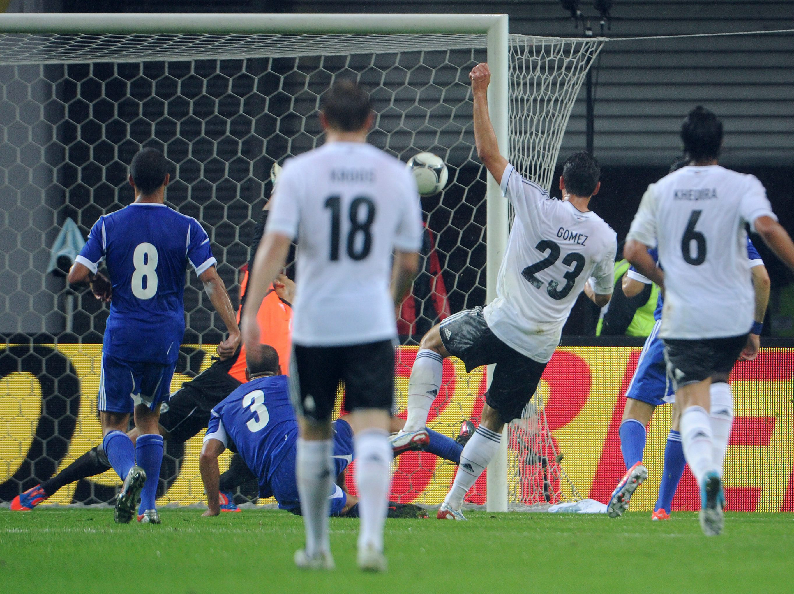 Här gör måltjuven Gomez det matchavgörande 1-0-målet.
