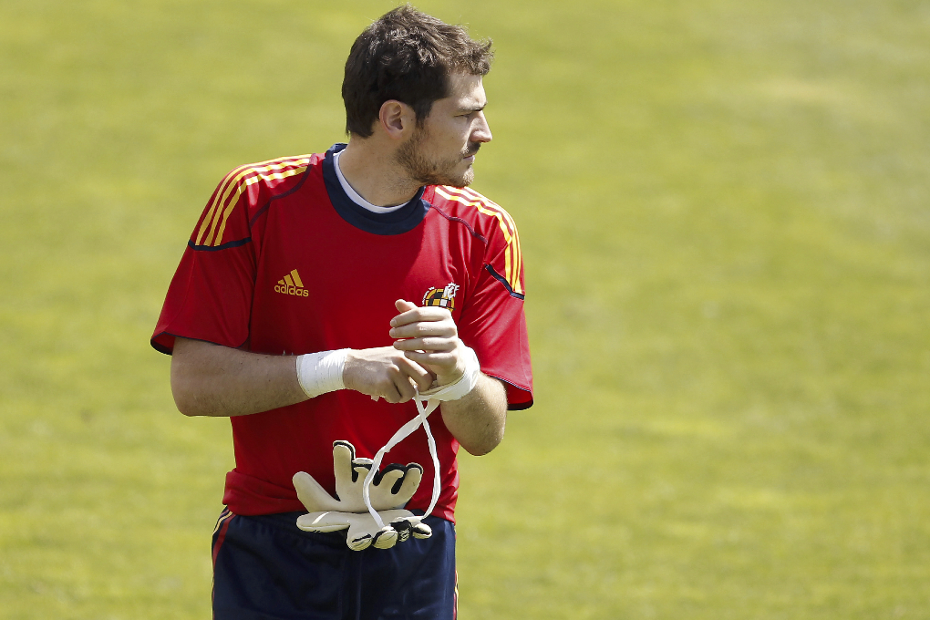 Iker Casillas tror inte på Englands målvakter.