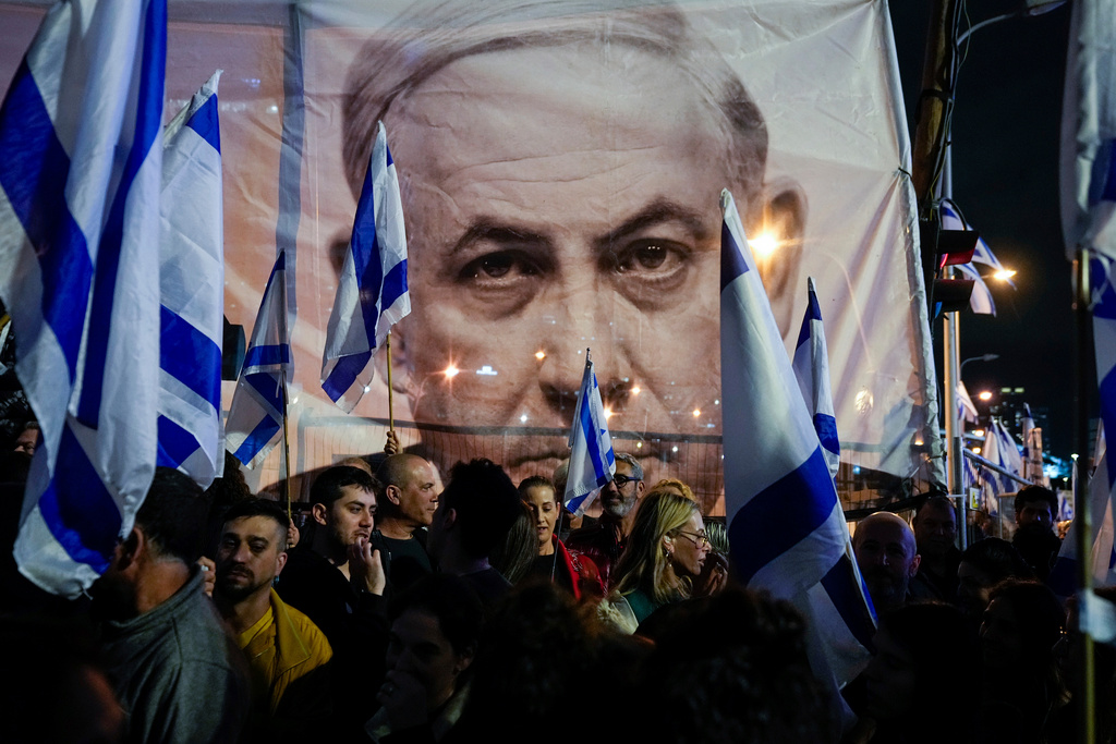 För elfte helgen i rad demonstrerar tusentals israeler runt om i hela landet för att protestera mot regeringens planer på att förändra rättsväsendet.