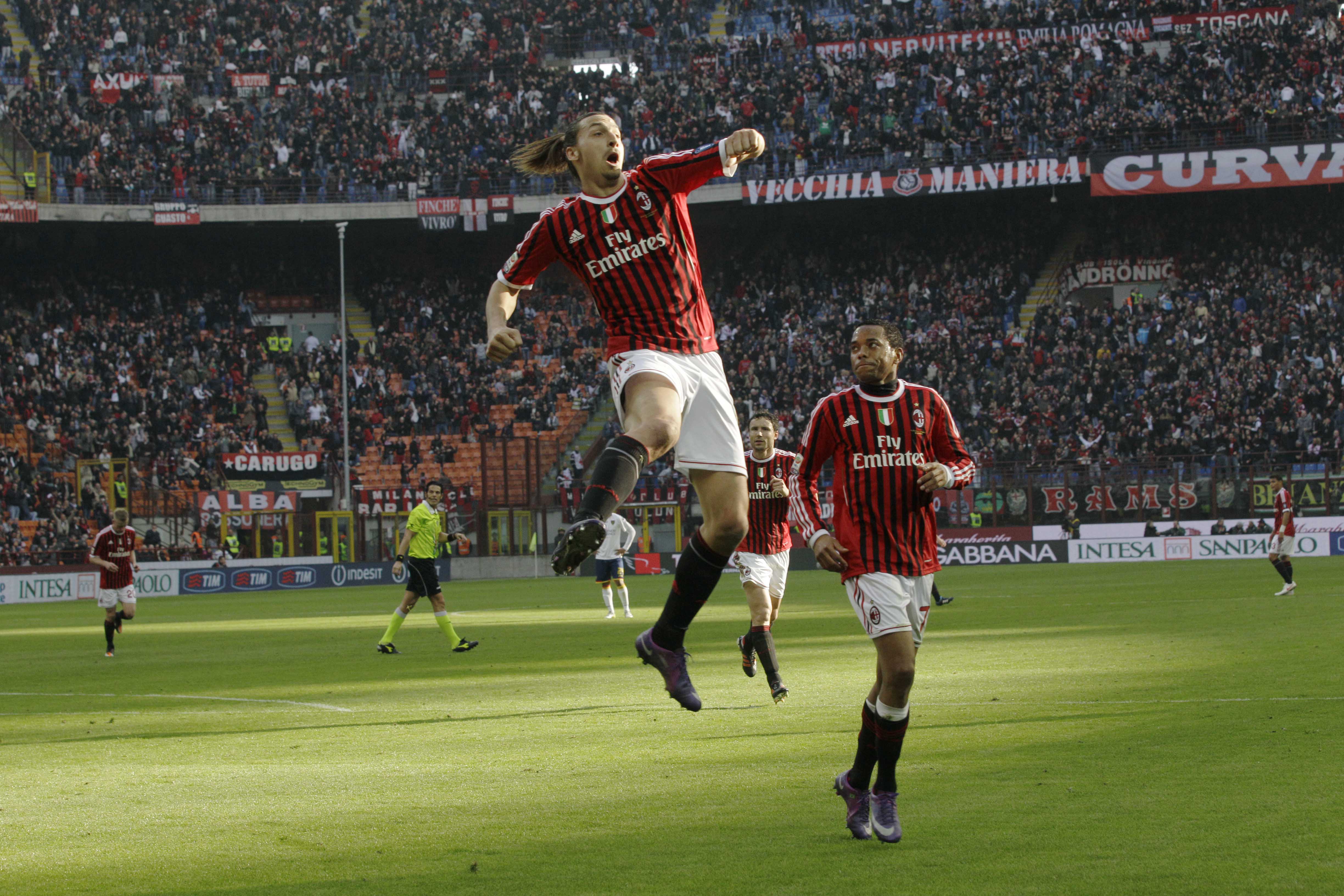 Zlatans numer klassiska målgest har blivit ett ständigt återkommande inslag i Milanmatcher under säsongen.