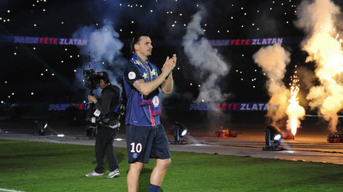 Och Zlatan själv blev hyllad i helgen då han spelade sin sista match i PSG-tröjan. 