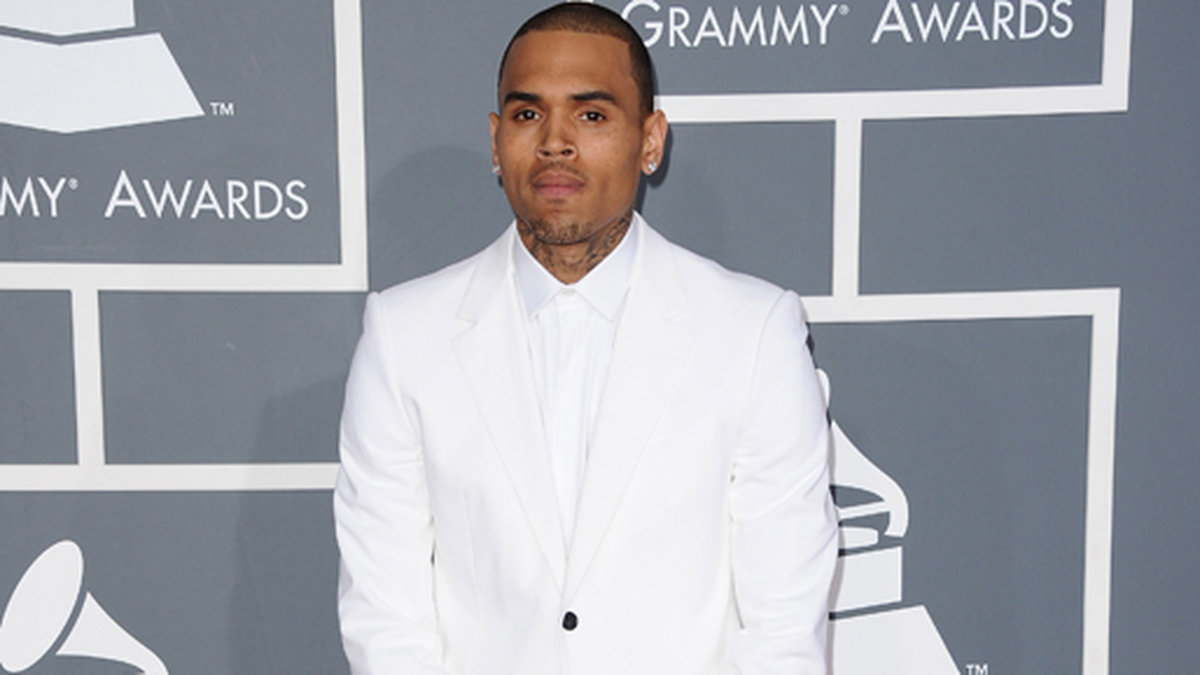 Chris Brown valde vitt. 