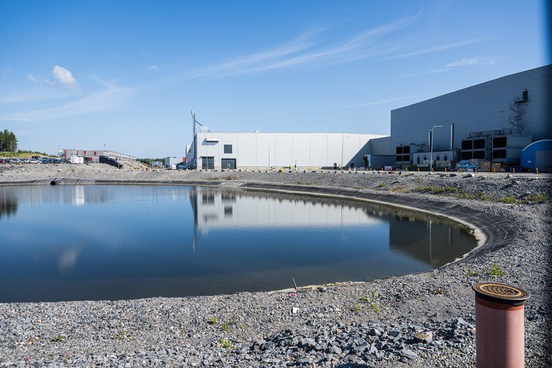 Fabriken Northvolt i Skellefteå, som under måndagen lade ett storvarsel. Arkivbild.