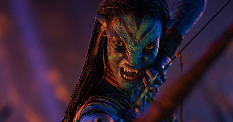 Zoe Saldaña som Neytiri i "Avatar: Fire and ash".