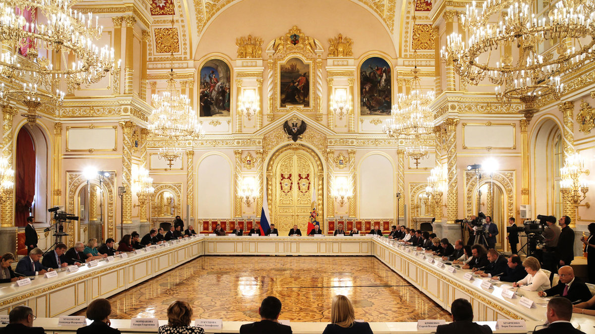 Varje år träffar Rysslands president Vladimir Putin presidentrådet för mänskliga rättigheter i Kreml. Bilden är från 2015.
