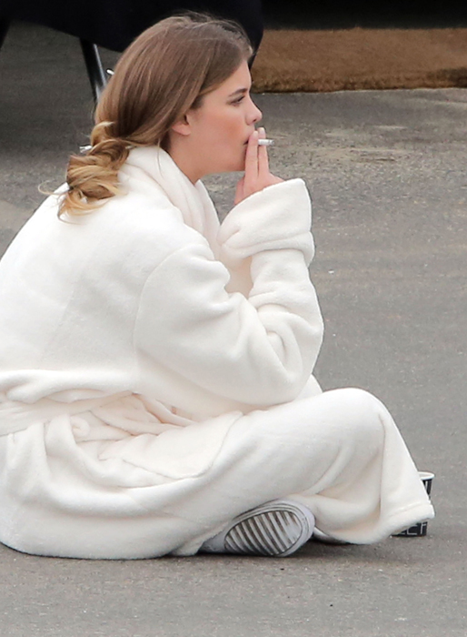 Efter plåtningen var det dags för cigg. Efter plåtningen var det dags för cigg.