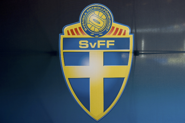 Befinner sig svensk fotboll i en djup kris?