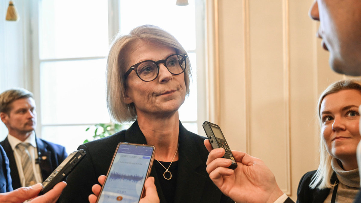 Finansminister Elisabeth Svantesson (M) presenterar sin första budget. Arkivbild.
