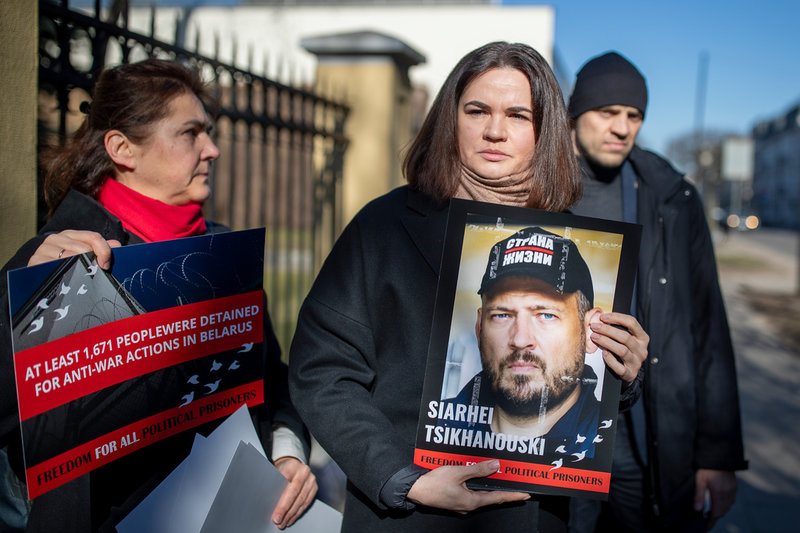 Svetlana Tichanovskaja i mars 2024 i Vilnius under en demonstration för hennes mans och andra politiska fångars frigivning i Belarus.