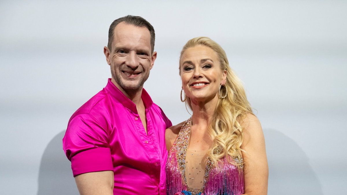 Johanna Lind Bagge och dansare Tobias Wallin imponerade både på juryn och på tittarna.