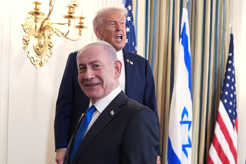 USA:s president Donald Trump och Israels premiärminister Benjamin Netanyahu fotograferade i Vita huset i måndags.