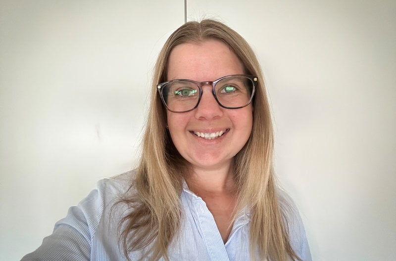 "Vi som har dyslexi kanske behöver kämpa lite extra, men vi är fortfarande lika bra för det", säger Izabelle Hallqvist.