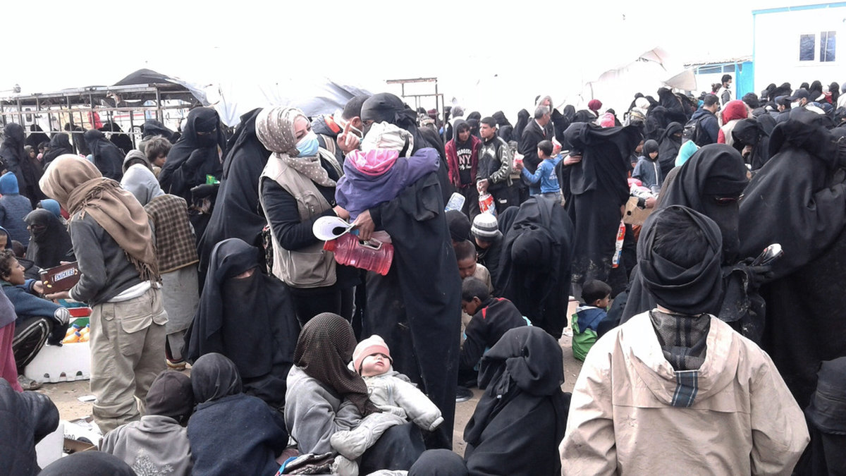 Efter IS fall 2019 hölls många svenska IS-kvinnor i lägren al-Hol innan de återbördades till Sverige av svenska myndigheter. Arkivbild.