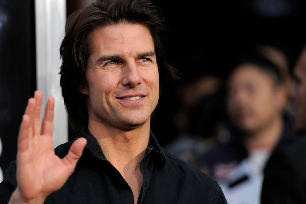 Tom Cruise planerar att fira sin födelsedag med pompa och ståt.