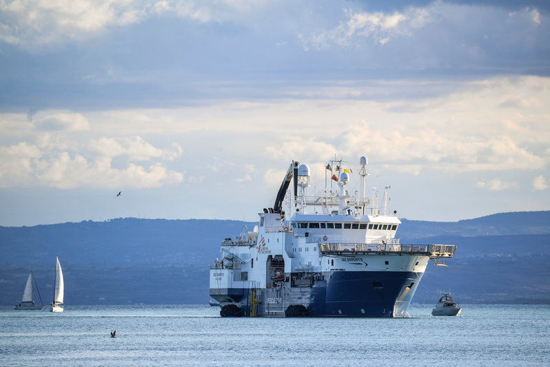 Italienska myndigheter hindrar fartyget Geo Barents, som används av Läkare utan gränser, från att lämna sin hamn på Sicilien. Arkivbild.