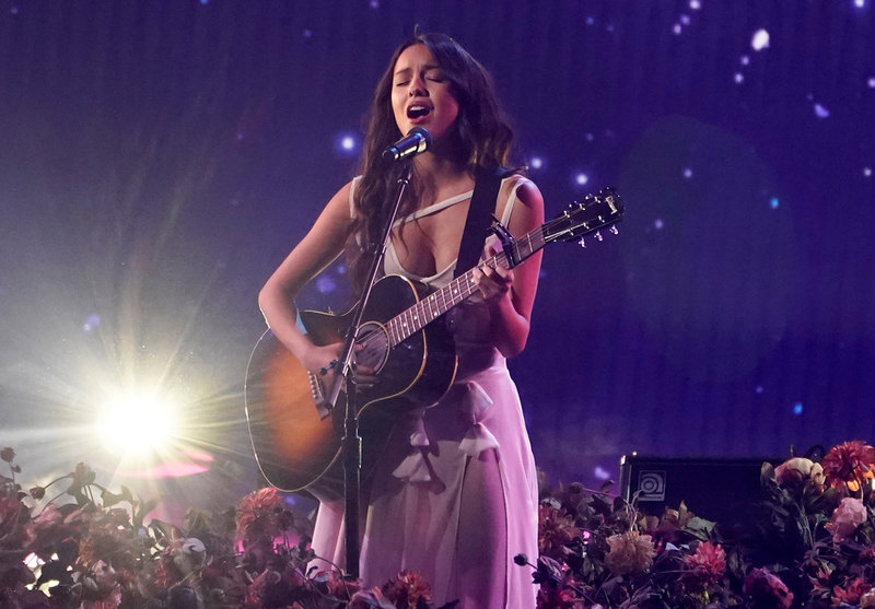 Olivia Rodrigo på American Music Awards i november förra året. Arkivbild.