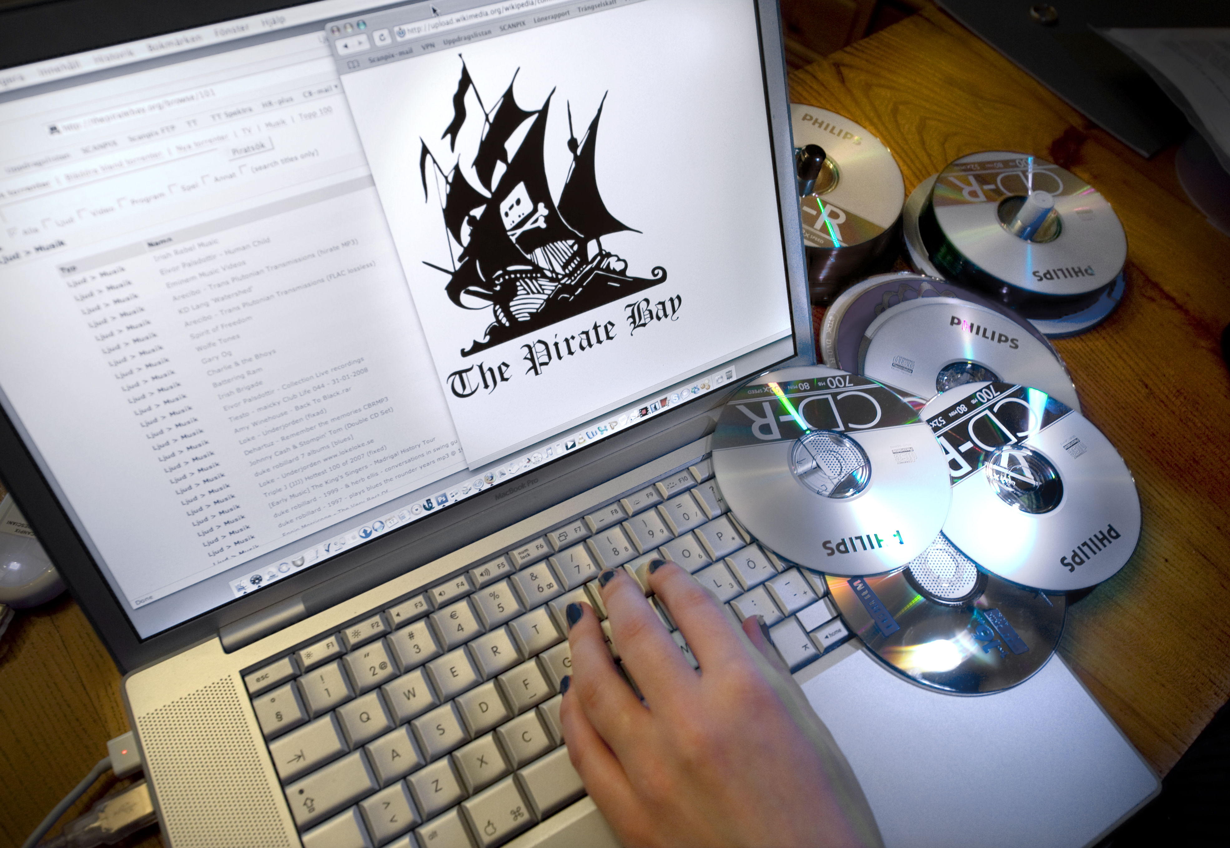 The Pirate Bay, Bittorrent, Razzia, Fildelning