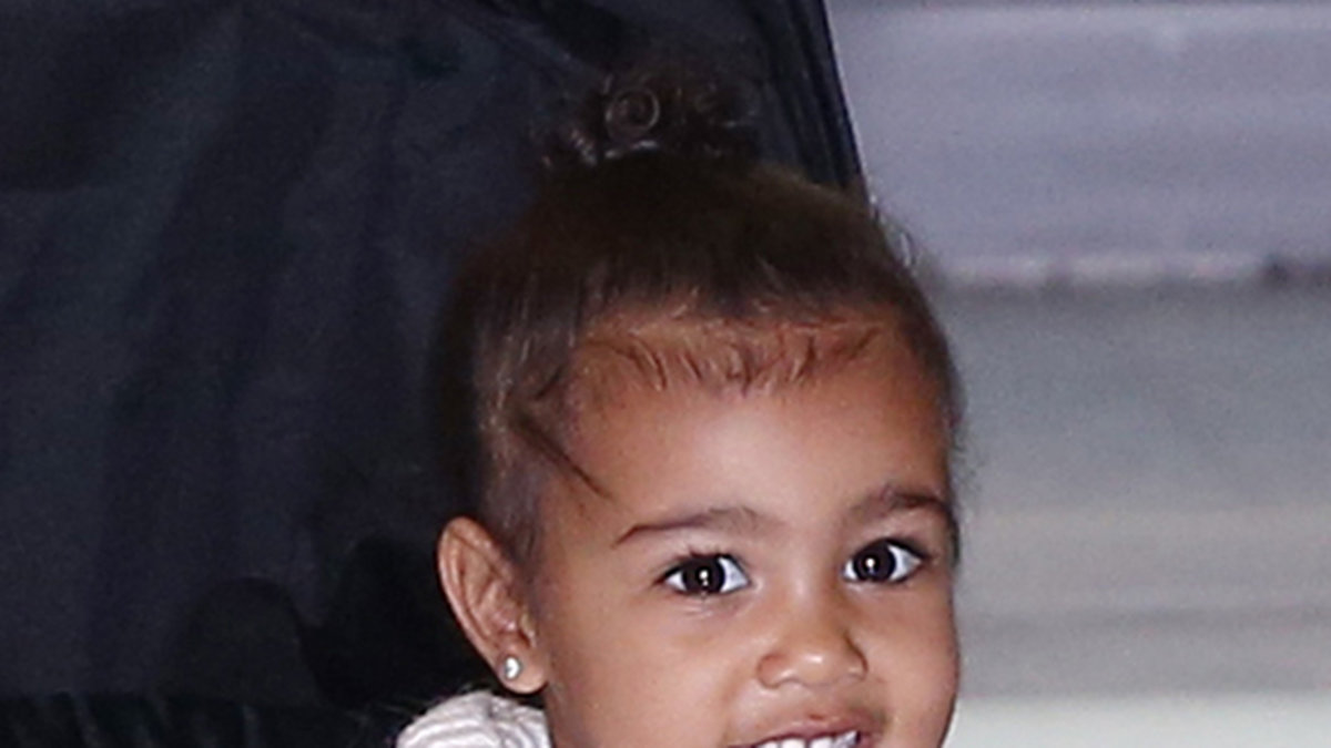 Kim Kardashian och Kanye Wests dotter North West är väldigt lik sin mamma. 