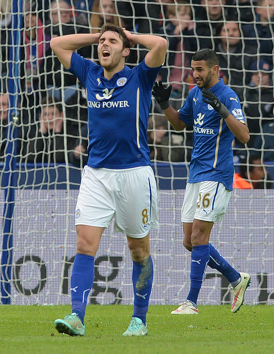 Vänstermitt: Matty James, Leicester. Vänstermitt: Matty James, Leicester.